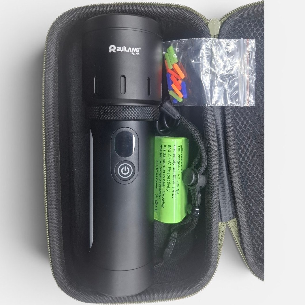 چراغ قوه شارژی چندکاره Ruilang مدل RL-703 مجهز به نمایشگر و مینی لایت‌های رنگی با قابلیت پاوربانک | نور فوق‌العاده